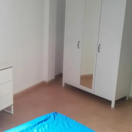 Piso Perez Galdos 公寓 阿雷西费